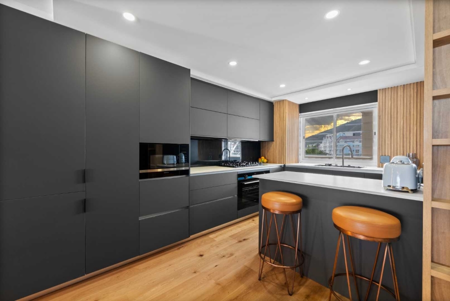 2 Bedroom Property for Sale in Bantry Bay Western Cape
